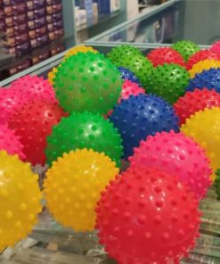 توپ دست ورز خار دار