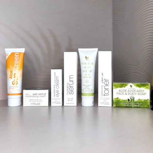 روتین پوست چرب فوراور روتین پوست چرب فوراور